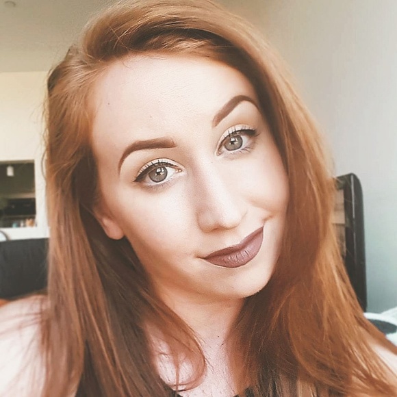 Meet your Posher, Tara - Picture 7 of 8